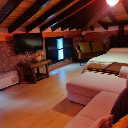 Maison d'hôtes Molino Elidio à Santiago-Pontones Extérieur photo